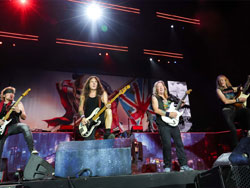 Iron Maiden - The Future Past Tour