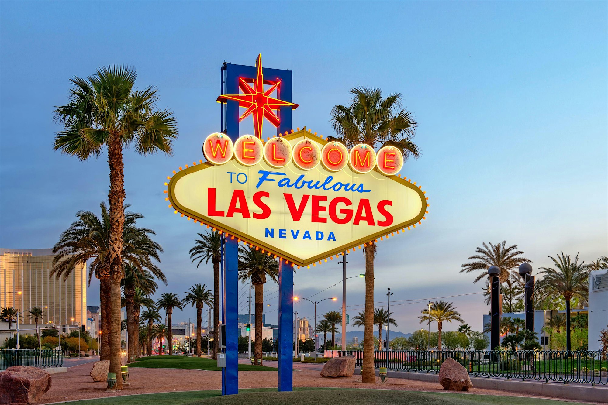 Las Vegas Nevada Bar Crawl: Freewheelin' Down Fremont St. 6