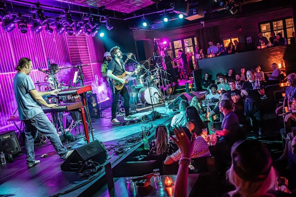 Marcus Rezak: Sunday Panic Pre-Show Session – No Cover 4